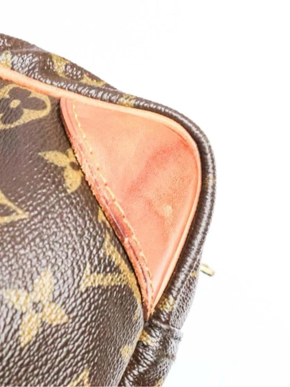 Louis Vuitton Monogram Sirius 50 Boston Bag in Brown and Tan - Picture 6 of 10